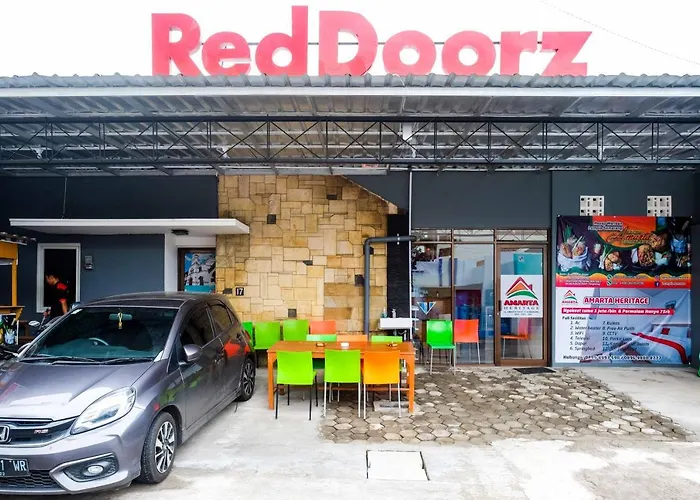 Reddoorz Hostel Near Lawang Sewu Semarang