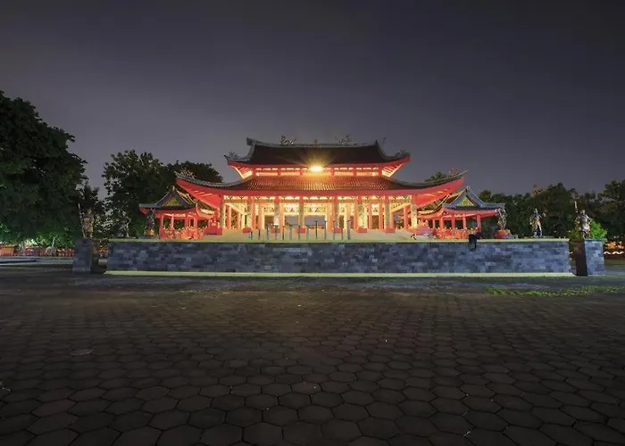 Capital O 3971 Griya Loka Syariah 1 Sampangan Hotel Semarang